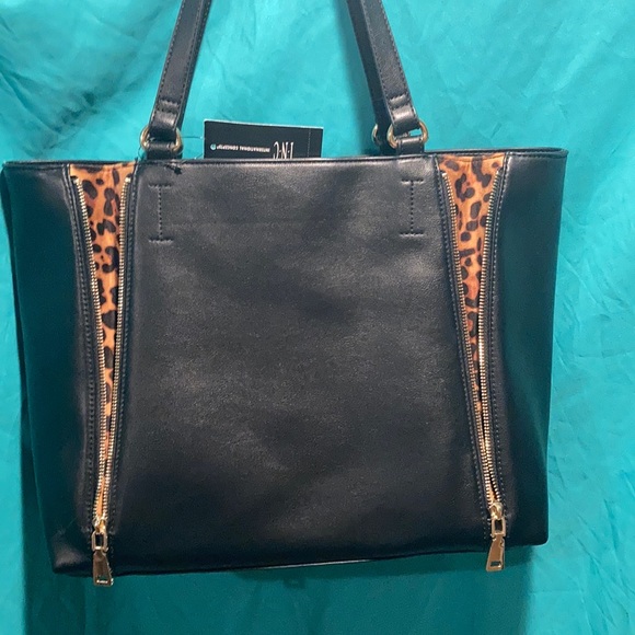 Purse - Picture 5 of 8